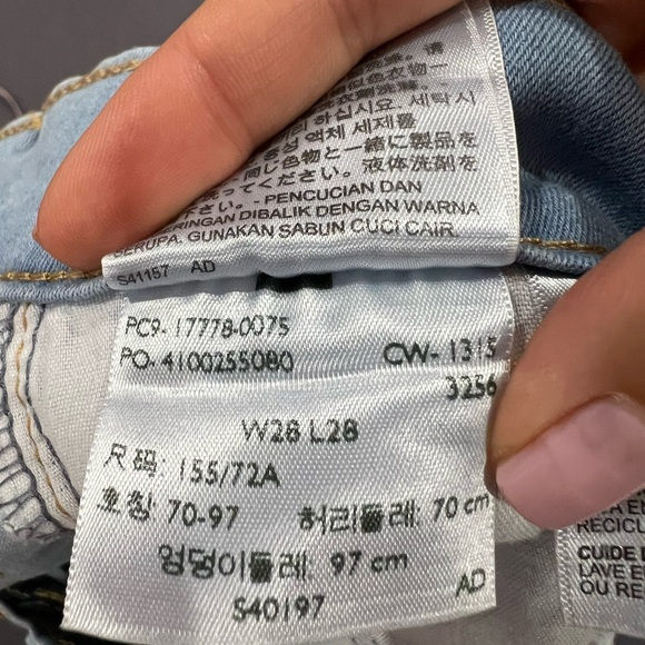 Levi’s 710 Super Skinny size 28 jeans - Picture 7 of 7